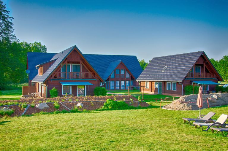 See-Hotel-Info-App-Spreewälder-3-Seiten-Hof / Seehotel-Burg -3-Seit-Hof -Langhaus -Seitenhäuser -All-Suite-Preise / See-Hotel-Arche-Noah-Wellness-Fit rund-um