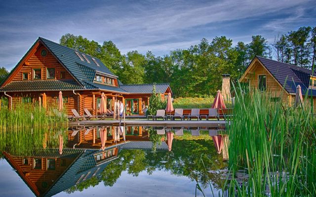 Seehotel-Arche-Noah-Work-Out-Relax-Day / My-Arche-Noah-All-In-SPA-Wellness-Day - Seehotel-Amt-Burg-Day-SPA-Wellness-All-In / Arche-Noah-Wellness-Day-Rabatt-Anwendungen-Wellness-Dorf / See-Hotel-Burg -Alltag-Auszeit-Spreewald