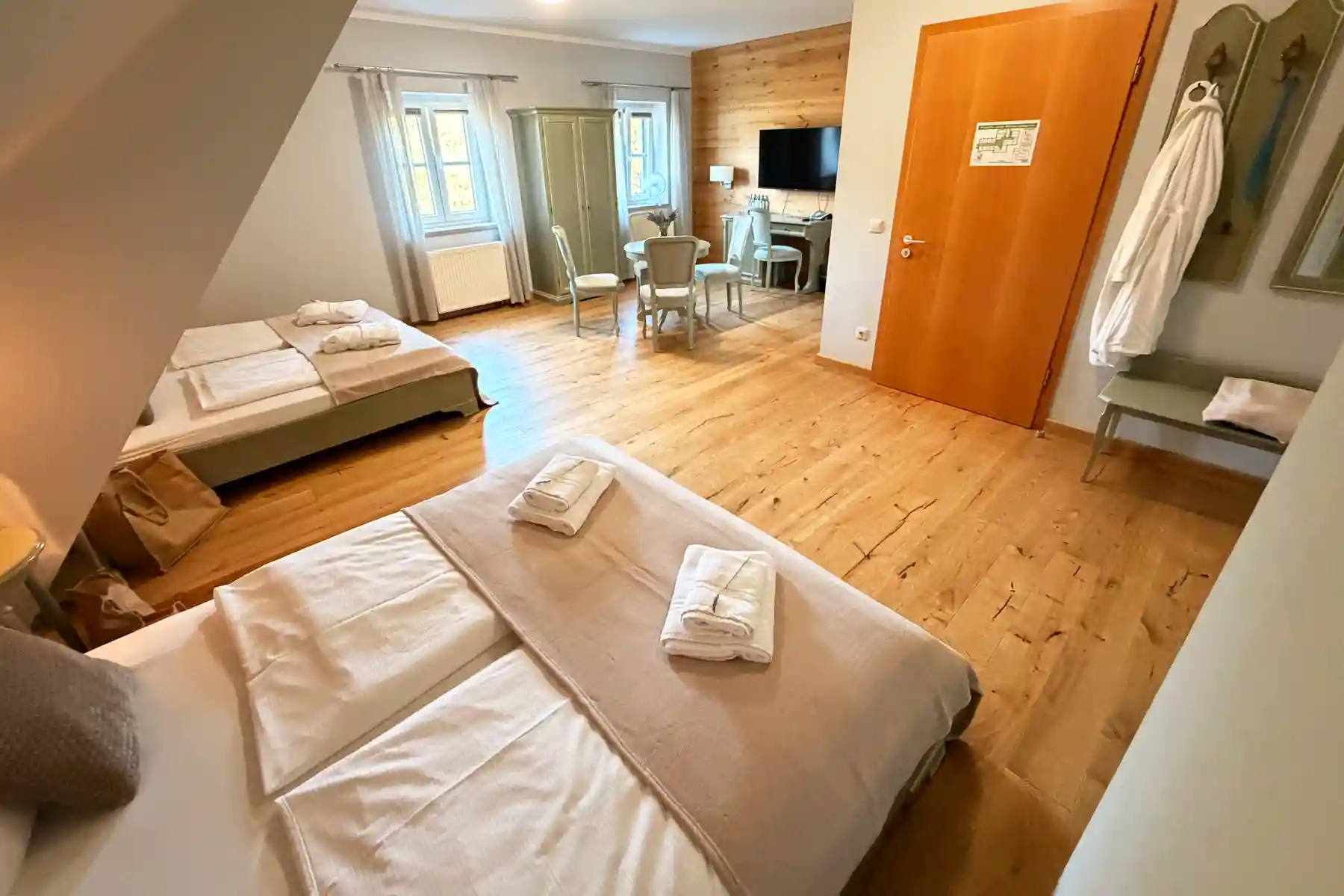 Seehotel Burg, Premiumzimmer, Haupthaus, Bild 09