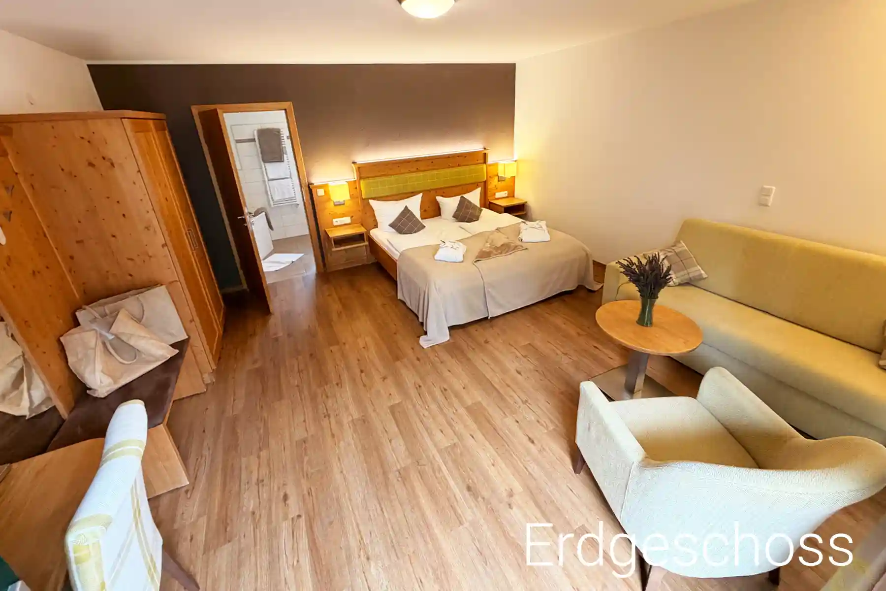 Seehotel Burg, Premiumzimmer, Spreewaldhaus, Bild 02