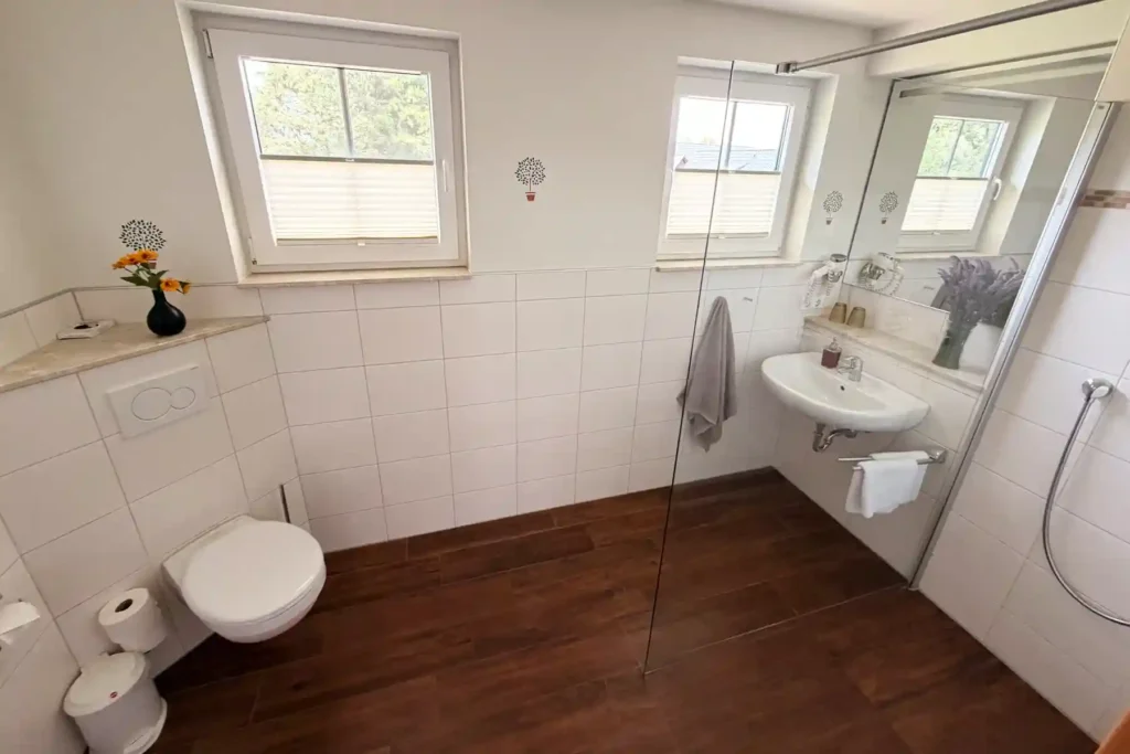 Seehotel Burg, Suite Zirbelhof, Bild 01