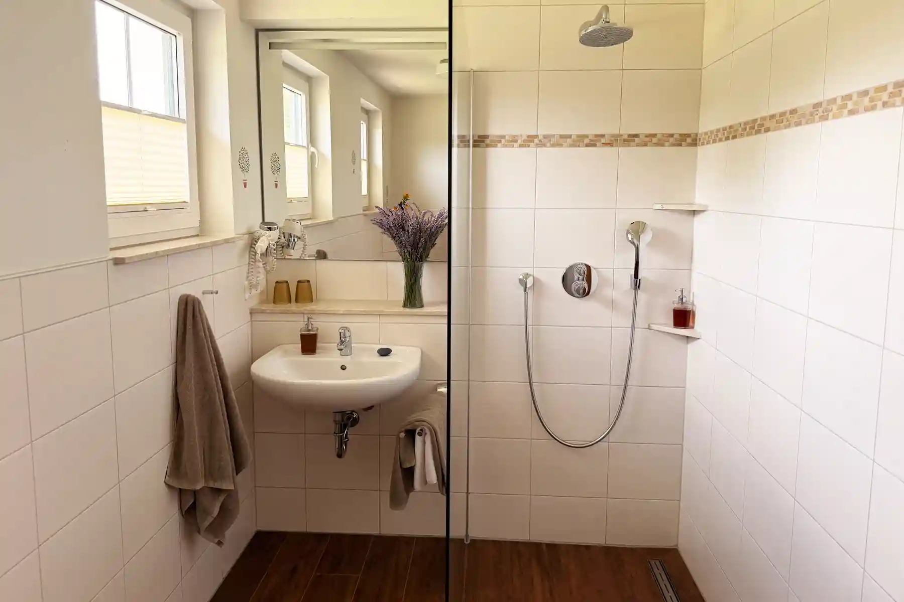 Seehotel Burg, Suite Zirbelhof, Bild 02