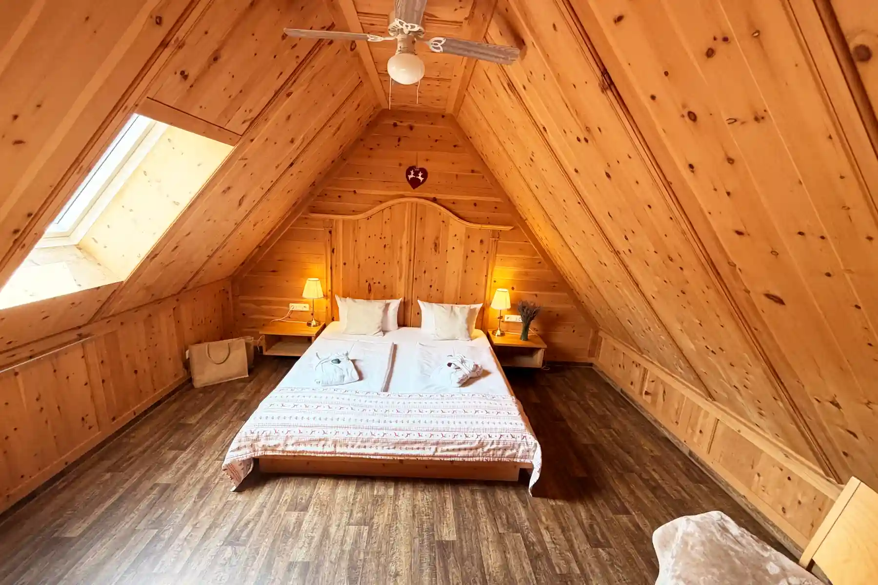 Seehotel Burg, Suite Zirbelhof, Bild 05