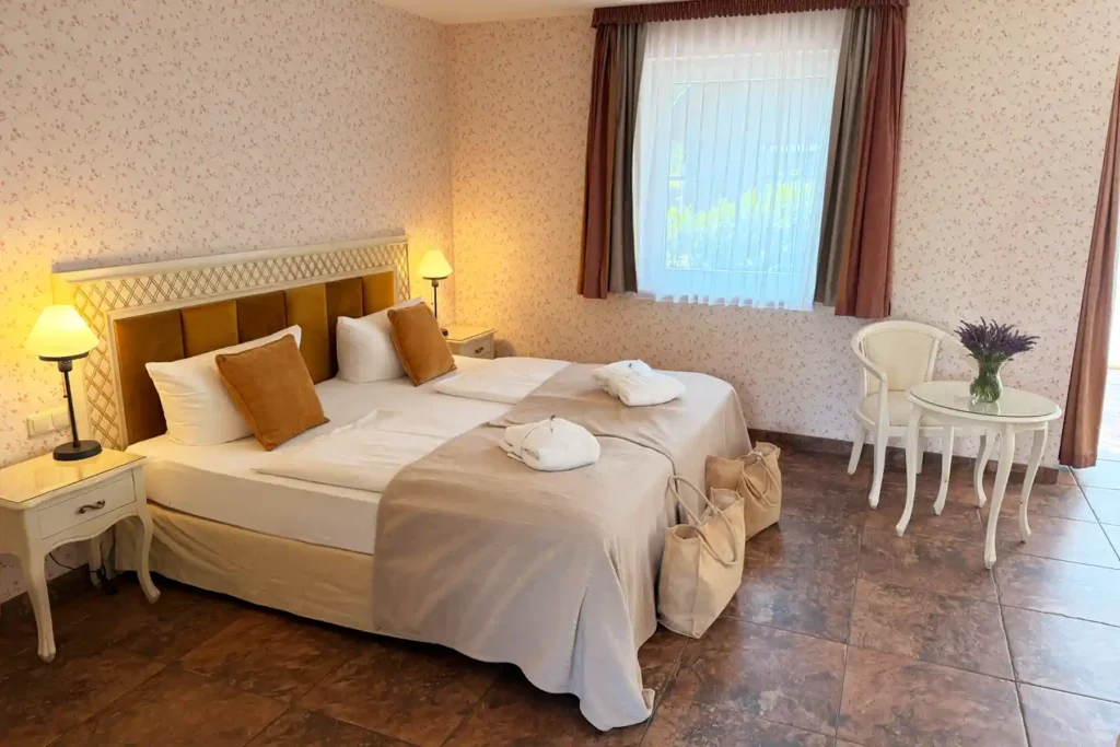 Seehotel Burg, Wellnesssuiten Dreiseitenhof, Bild 01