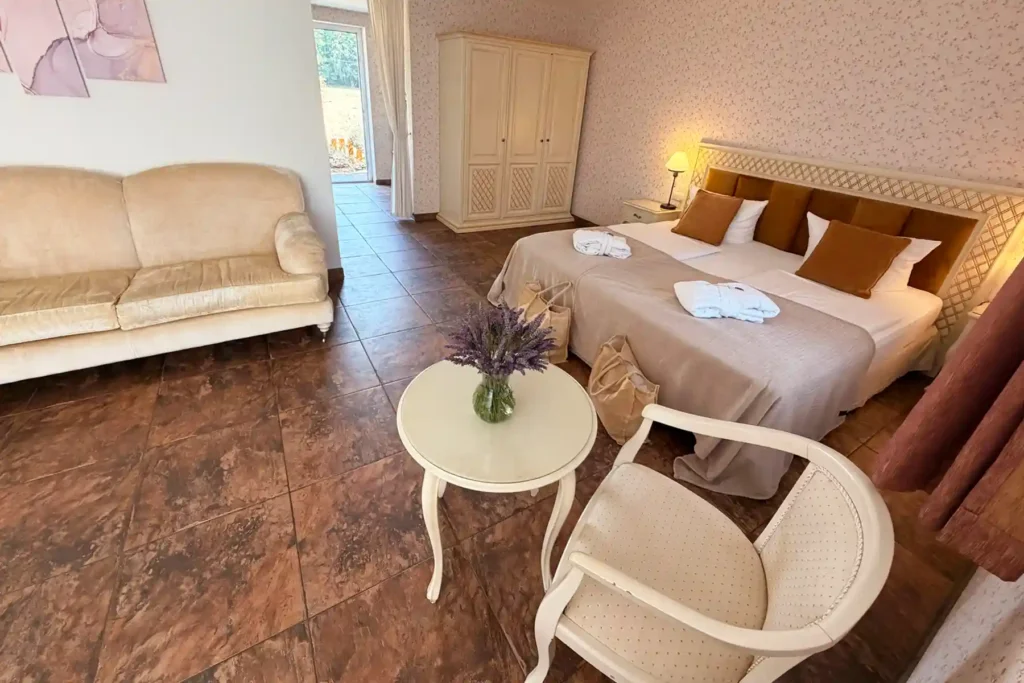 Seehotel Burg, Wellnesssuiten Dreiseitenhof, Bild 02