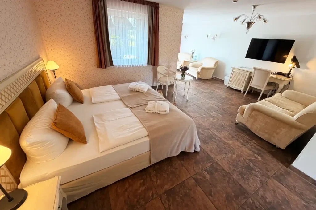 Seehotel Burg, Wellnesssuiten Dreiseitenhof, Bild 05