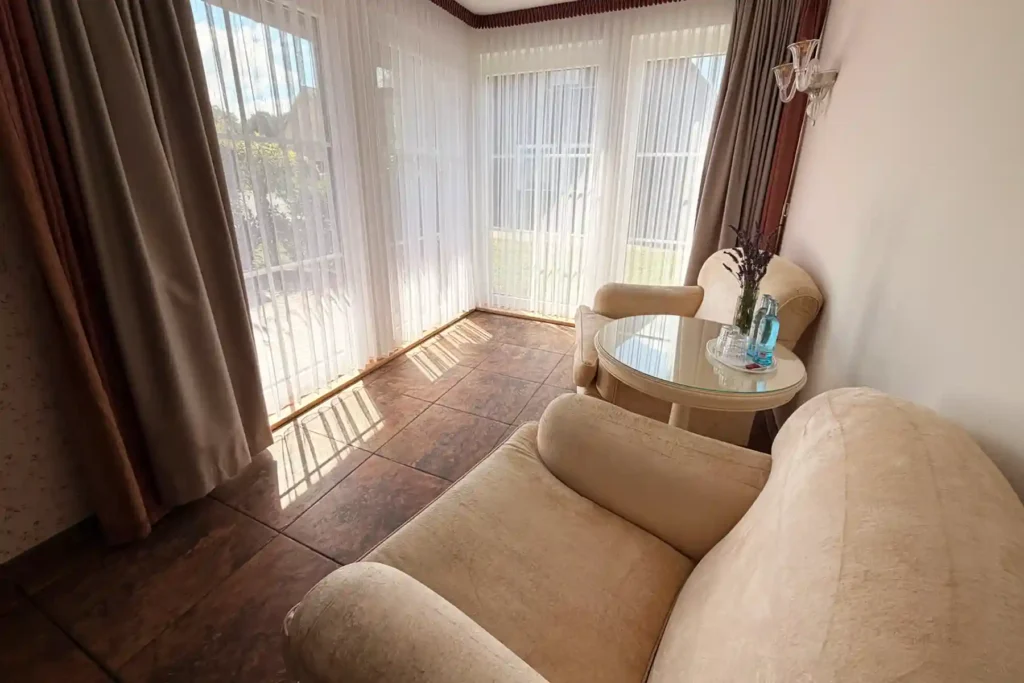 Seehotel Burg, Wellnesssuiten Dreiseitenhof, Bild 06