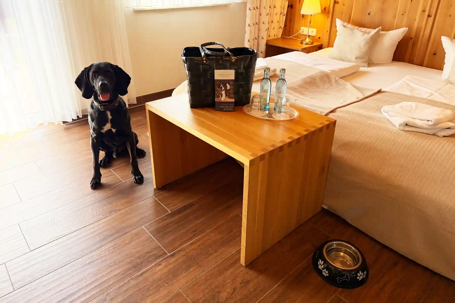 Seehotel Burg, Premiumzimmer Zirbel-Landhaus, Bild 08