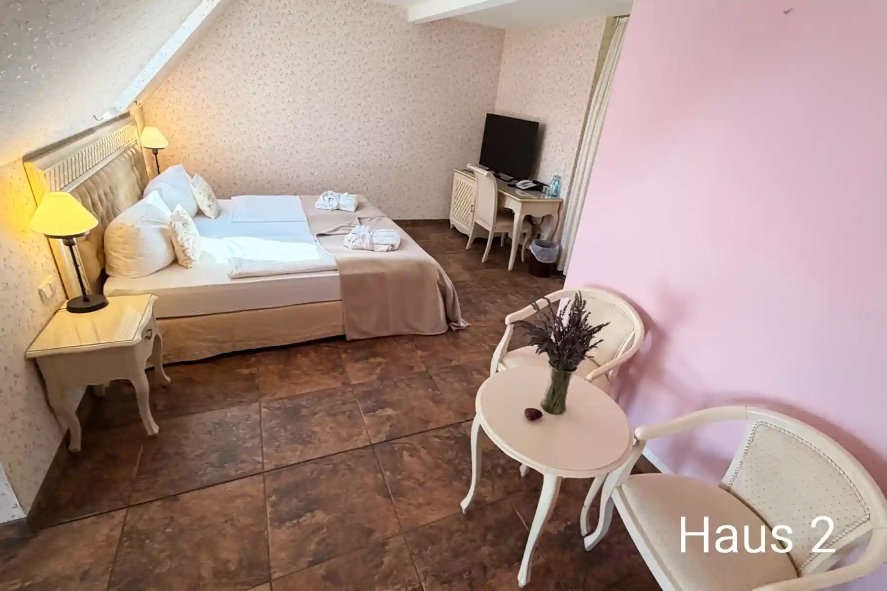 Seehotel Burg, Wellness-Suite im Dreiseitenhof, Haus 2, Bild 06